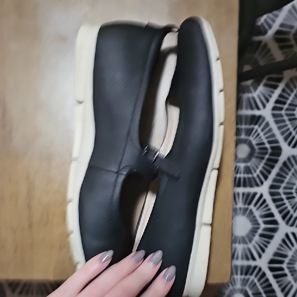 Dr. Scholl's Black Mary Jane Flats - Picture 6 of 7